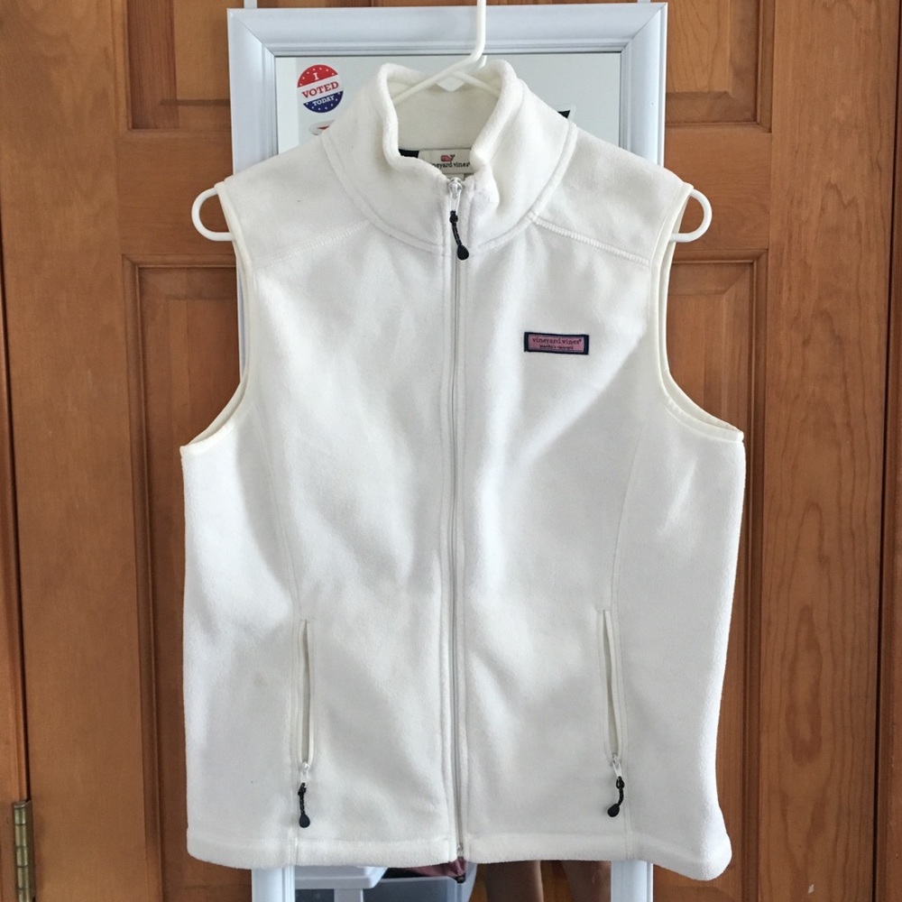 White Vineyard Vines Vest